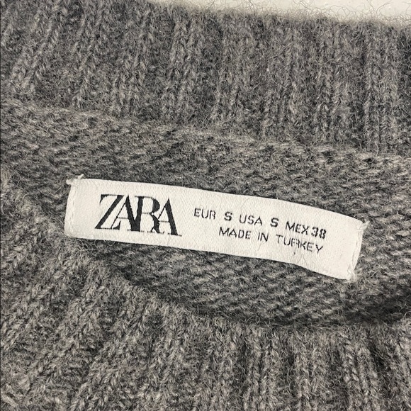 Zara Gray Crew Neck Sweater Long Sleeves Rib Trim 70% Wool Sz S - Picture 4 of 15
